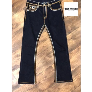 Men’s True Religion Signature TR Denim Jeans