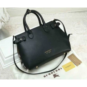 Women’s Burberry Banner Leather Tote Bag