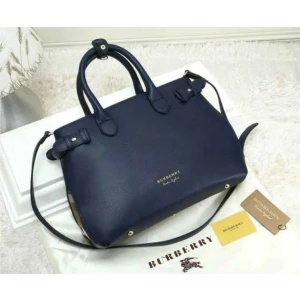 Women’s Burberry Banner Leather Tote Bag