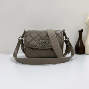Women’s Charles & Keith Cressida Quilted Crossbody Bag