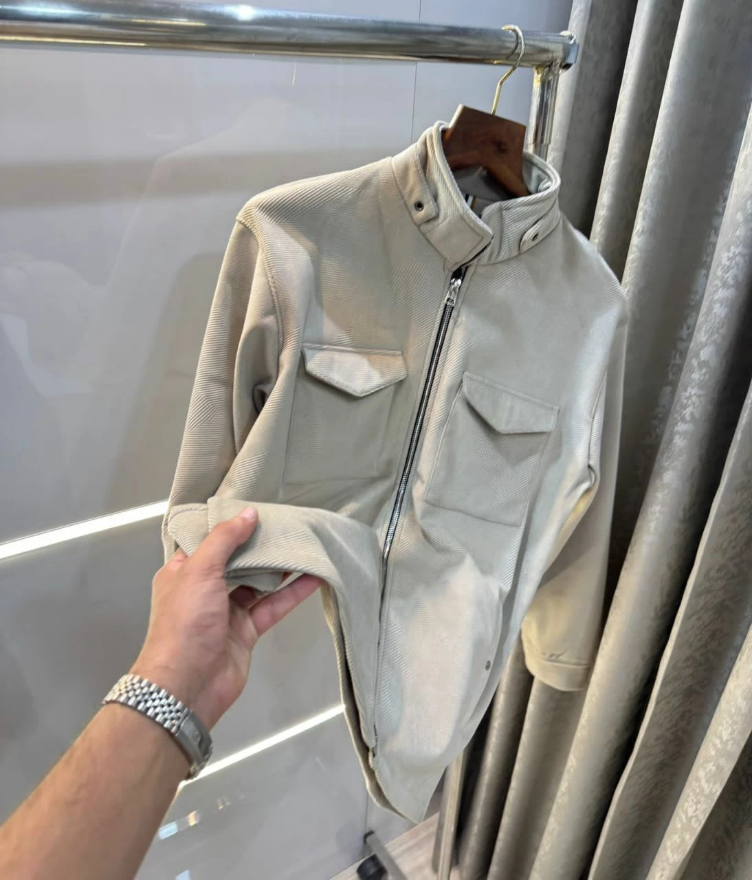 photo_2024-11-21_09-58-56