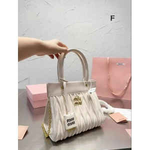 Women's MIU MIU Quilted White Leather Handbag with Sling