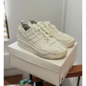 Men's Adidas Y-3 Rivalry off-White Limited Edition Sneakers