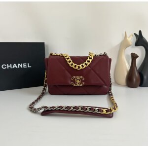 Women's Chanel Quilted Medium 19 Shoulder Bag with Crossbody Sling